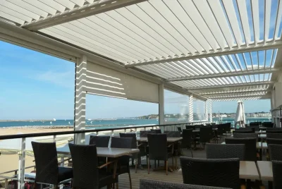 acrisun-pergola-bioclimatica-Restaurante playa